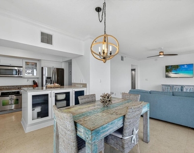 275 Nw Flagler Avenue - Photo Thumbnail 10