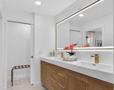 479 Prestwick Circle - Photo Thumbnail 48