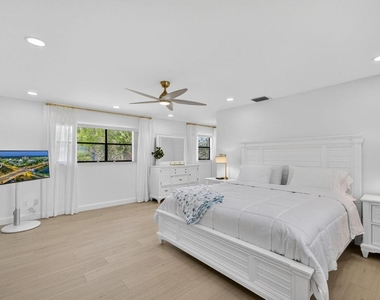 479 Prestwick Circle - Photo Thumbnail 43