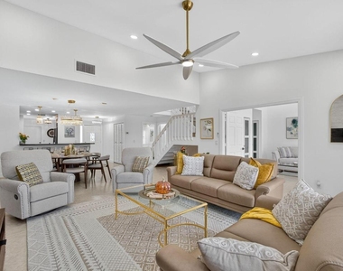 479 Prestwick Circle - Photo Thumbnail 28