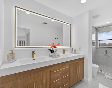 479 Prestwick Circle - Photo Thumbnail 44