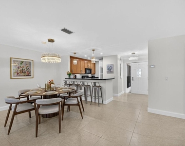 479 Prestwick Circle - Photo Thumbnail 24