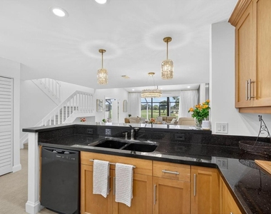 479 Prestwick Circle - Photo Thumbnail 9