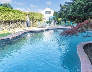 44 Griffing Avenue - Photo Thumbnail 25