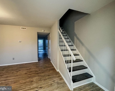 4 Milstone Court - Photo Thumbnail 8