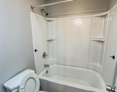 4 Milstone Court - Photo Thumbnail 20