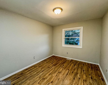 4 Milstone Court - Photo Thumbnail 16