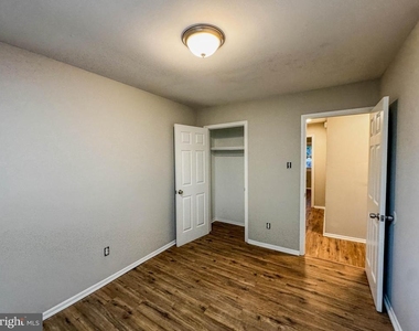 4 Milstone Court - Photo Thumbnail 13