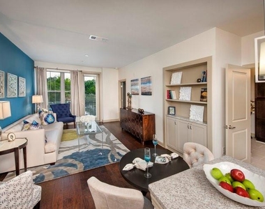 2420 Peachtree Road Nw - Photo Thumbnail 6