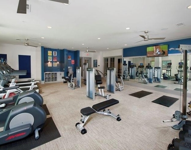 2420 Peachtree Road Nw - Photo Thumbnail 21