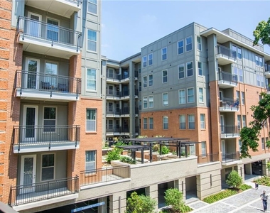 2420 Peachtree Road Nw - Photo Thumbnail 31