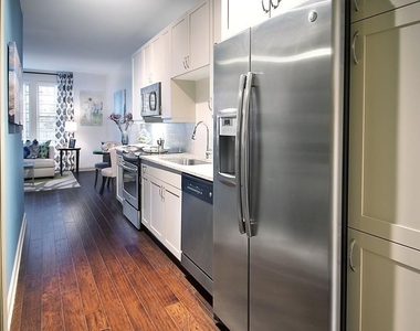 2420 Peachtree Road Nw - Photo Thumbnail 4
