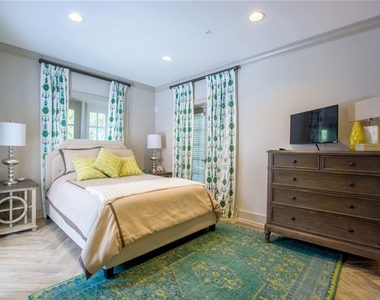 2420 Peachtree Road Nw - Photo Thumbnail 9