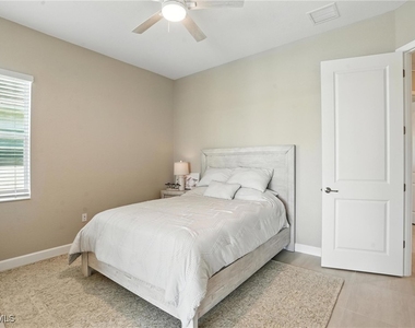 15027 Longs Lane - Photo Thumbnail 32