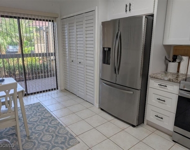 15493 Admiralty Circle - Photo Thumbnail 4