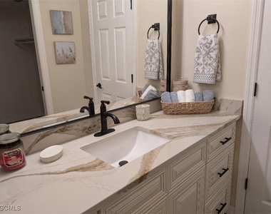 15493 Admiralty Circle - Photo Thumbnail 18