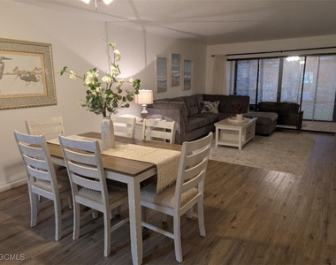 15493 Admiralty Circle - Photo Thumbnail 11