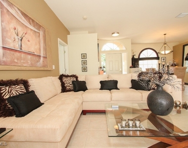26343 Clarkston Drive - Photo Thumbnail 1