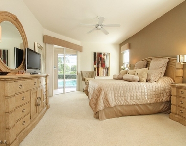26343 Clarkston Drive - Photo Thumbnail 10