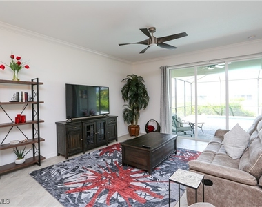 2155 Hamlin Street - Photo Thumbnail 43
