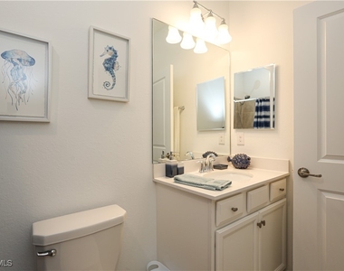 2155 Hamlin Street - Photo Thumbnail 33