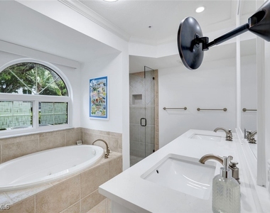 376 3rd Street S - Photo Thumbnail 11
