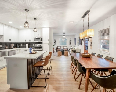 9619 Chatfield Street - Photo Thumbnail 8