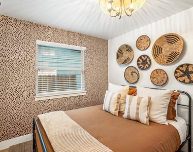 9619 Chatfield Street - Photo Thumbnail 29