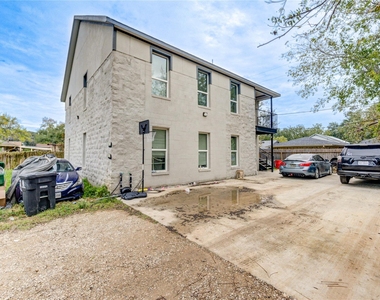 4323 Continental Drive - Photo Thumbnail 28