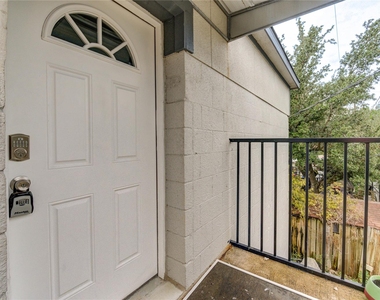4323 Continental Drive - Photo Thumbnail 23