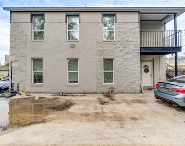 4323 Continental Drive - Photo Thumbnail 27
