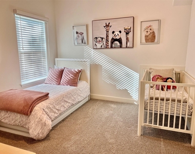176 Sweeping Valley Drive - Photo Thumbnail 42
