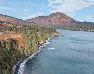 2610 Mill Bay Rd - Photo Thumbnail 49
