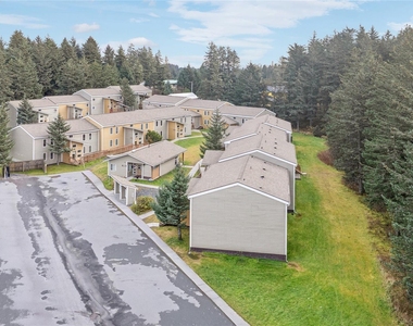 2610 Mill Bay Rd - Photo Thumbnail 11