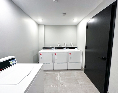 1042 President Street - Photo Thumbnail 10