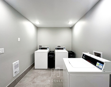 1042 President Street - Photo Thumbnail 11