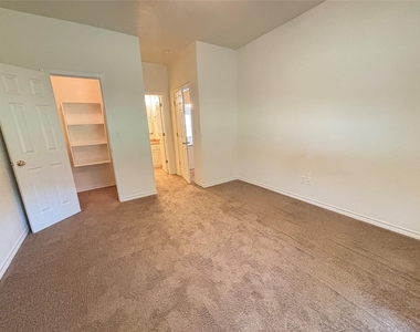 2455 Montgomery Road - Photo Thumbnail 5
