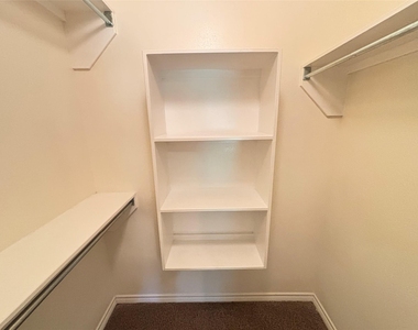 2455 Montgomery Road - Photo Thumbnail 6