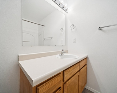 9905 William Jones Circle Unit 2 - Photo Thumbnail 37