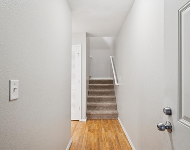 9905 William Jones Circle Unit 2 - Photo Thumbnail 27