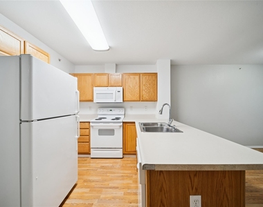 9905 William Jones Circle Unit 2 - Photo Thumbnail 45