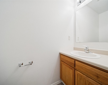 9905 William Jones Circle Unit 2 - Photo Thumbnail 33