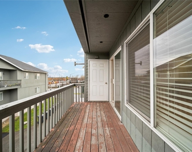 9905 William Jones Circle Unit 2 - Photo Thumbnail 18