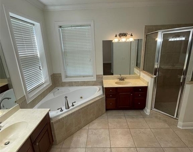 7055 Big Bend Drive - Photo Thumbnail 15
