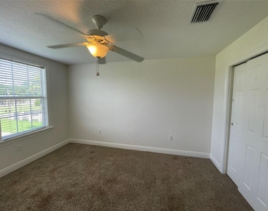 7055 Big Bend Drive - Photo Thumbnail 18