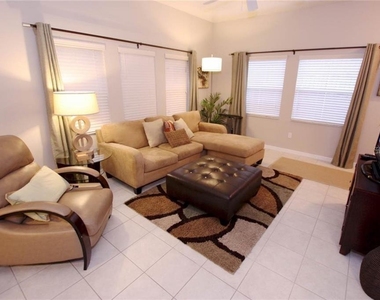 3152 Yellow Lantana Lane - Photo Thumbnail 5