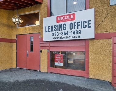 1046 W 26th Ave - Photo Thumbnail 14