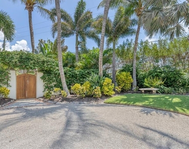 2425 24th Street W - Photo Thumbnail 11