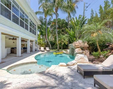 2425 24th Street W - Photo Thumbnail 50
