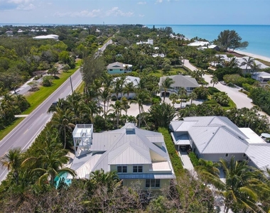 2425 24th Street W - Photo Thumbnail 1
